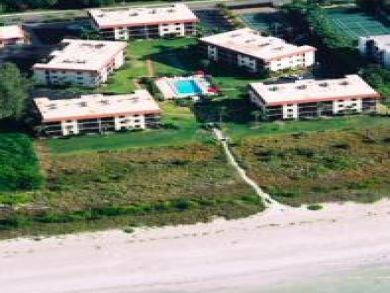 Sanibel Vacation Rental One Bedroom Sleeps 4 On Beach